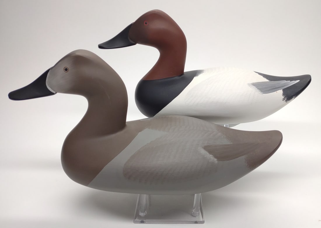Dan Carson Canvasback Hen & Drake Decoy Pair (1 of 8)