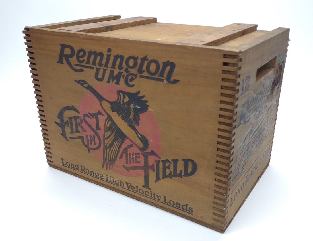 Vintage Remington Wooden Advertising Ammo Crate (1 of 6)