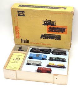 Vintage Marx HO Gauge Toy Electric Train Set 9963 (1 of 16)