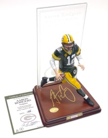 Packers Aaron Rodgers Football Player Figurine