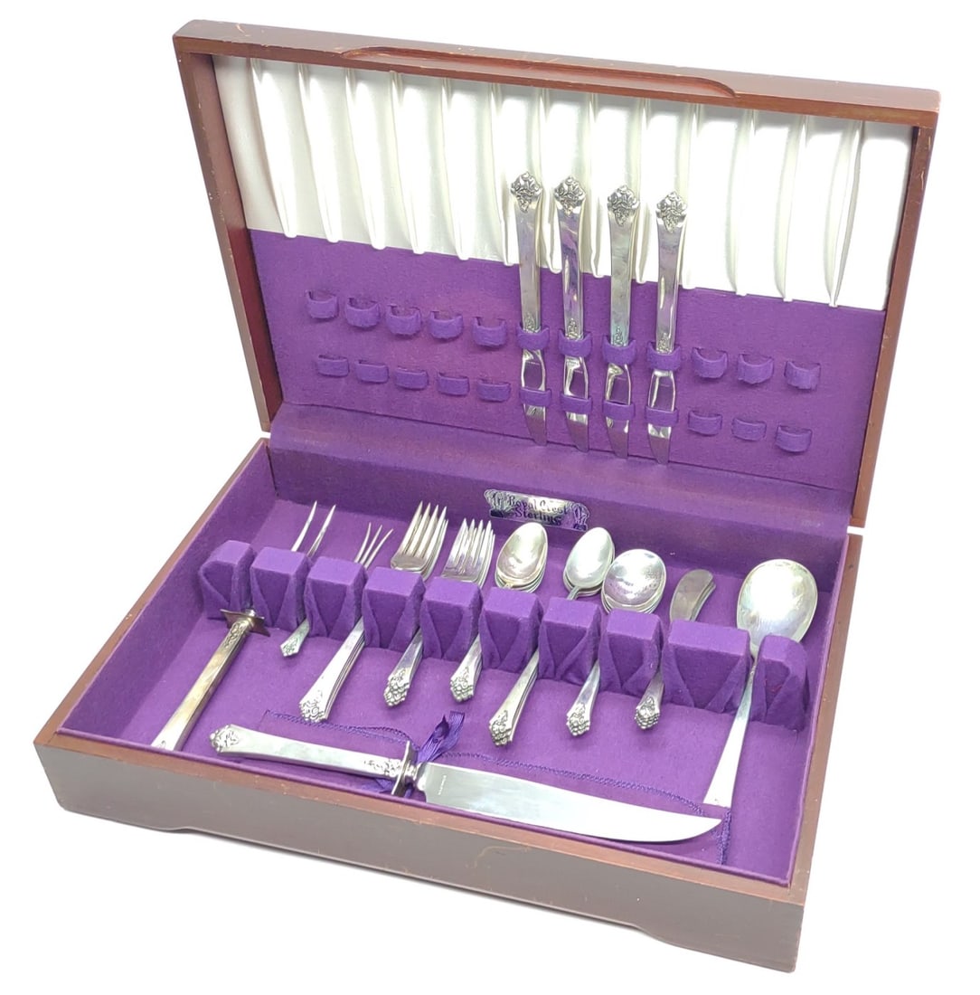 31 Pc Sterling Silver Royal Crest Castle Rose Set (1 of 18)