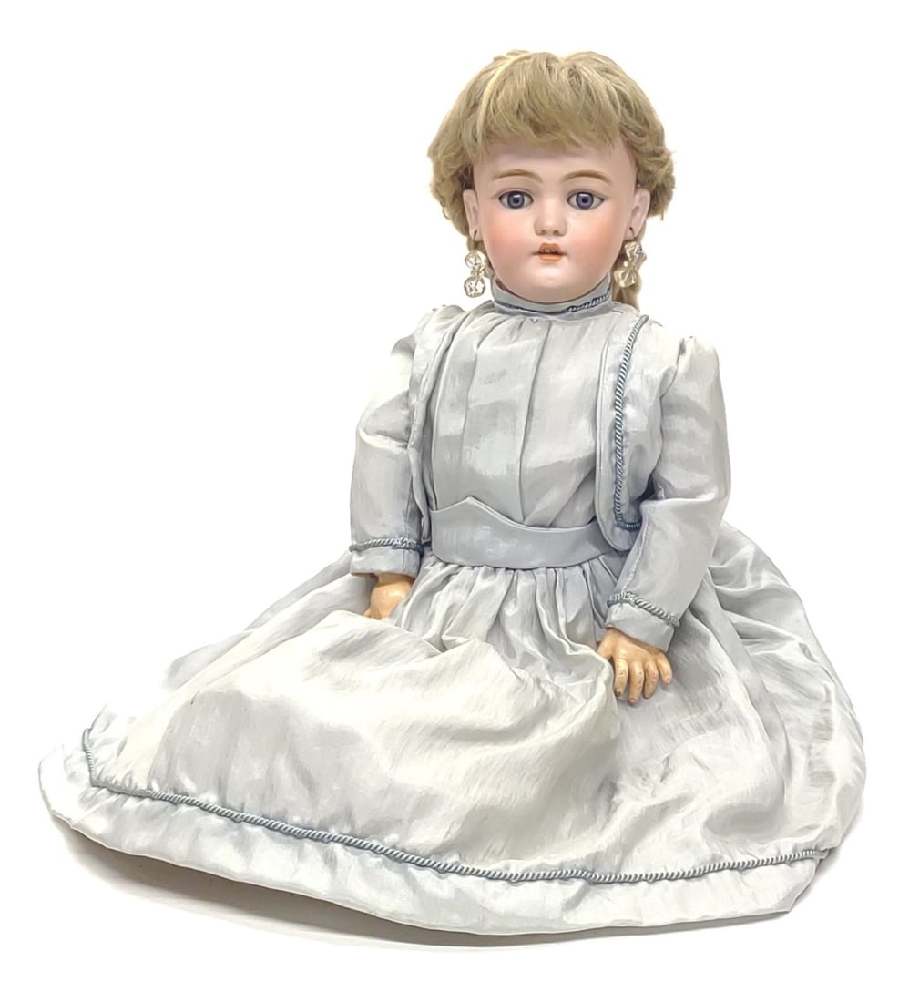 20" German Simon & Halbig Bisque Head Doll (S&H): Antique late 19th C. to early 20th C., 20" tall German Simon & Halbig (S&H) porcelain bisque head doll. Backside of dolls head is signed "S&H 1079 DEP Germany 8". Doll is wearing a blue dress, earring