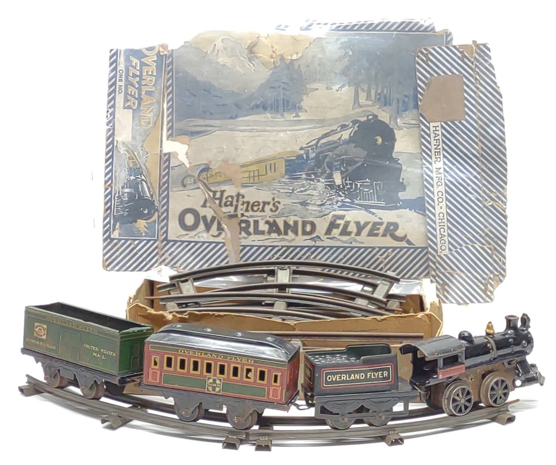 Pre-War Hafner Overland Flyer Toy Train Set w/ Box (1 of 12)