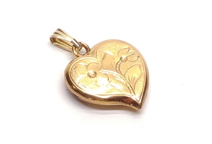 18K Gold Heart Locket Necklace Pendant