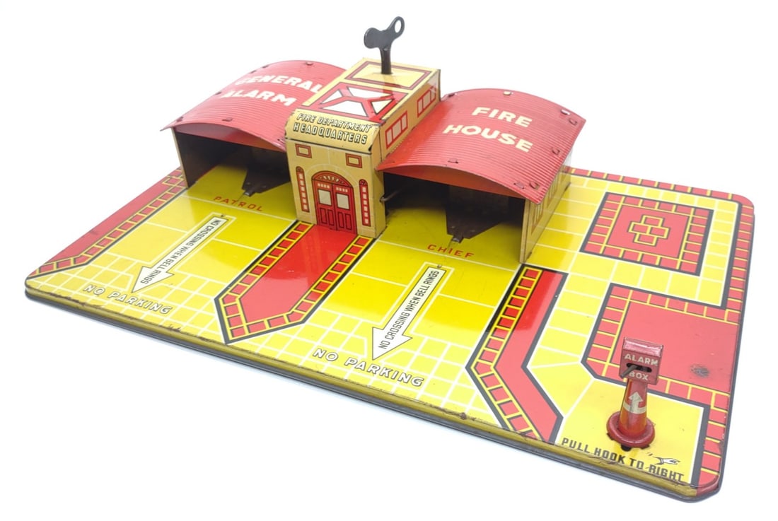 1930s Marx General Alarm Fire House Tin Toy (1 of 7)