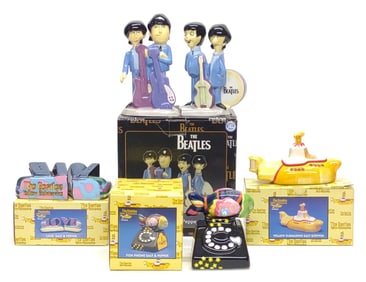 (4) Vandor The Beatles Salt & Pepper Shakers