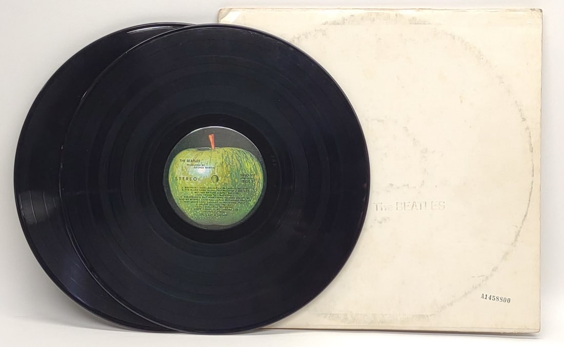 1968 The Beatles White Album Record w/ Poster (1 of 17)