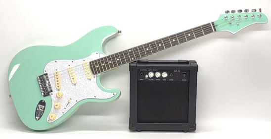 Stratocaster Style Seafoam Electric Guitar w/ Amp