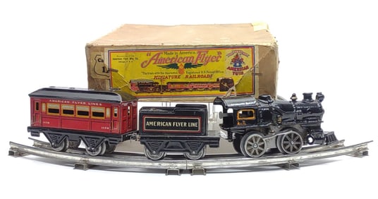 American Flyer Miniature Railroad Windup Train Set