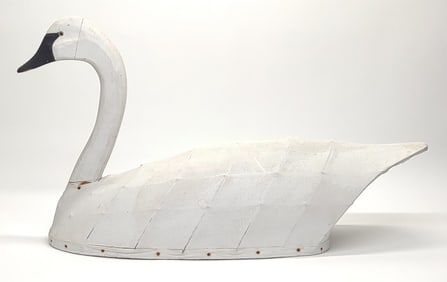 NC Canvas Over Wire Swan Decoy