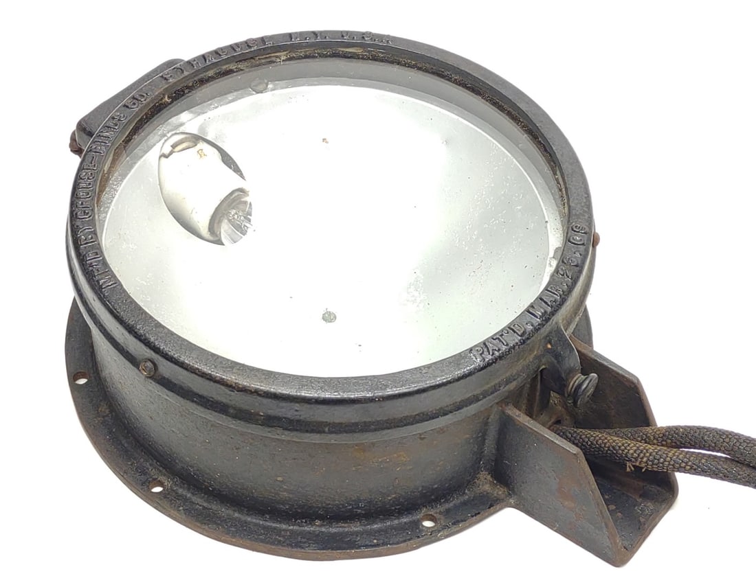 Vintage Crouse Hinds Trolley Headlight (Works) (1 of 7)