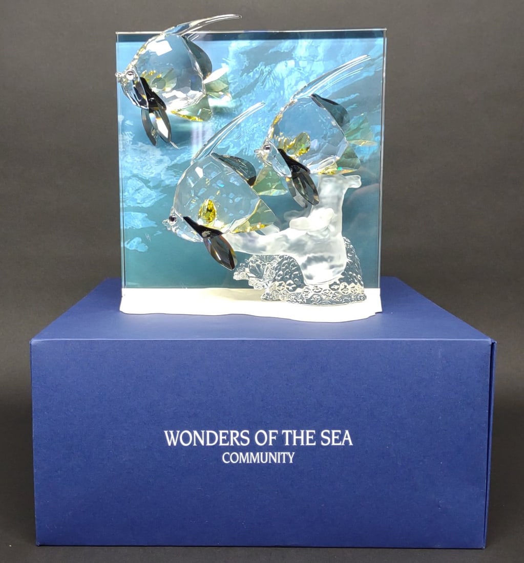 Swarovski Wonders Of The Sea Community Figurine (1 of 7)