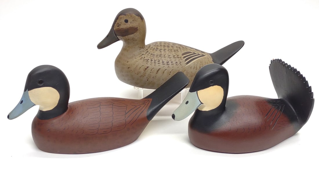 3 William Coleman Ruddy Duck Decoys (Half Size) (1 of 6)
