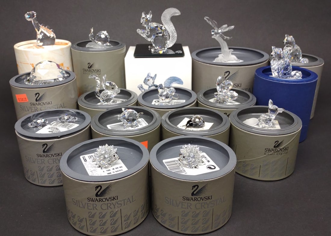 (16) Swarovski Animal Crystal Figurines w/ Boxes (1 of 9)