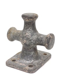 Cast Iron Ship Mooring Bollard / Cleat / Bitt