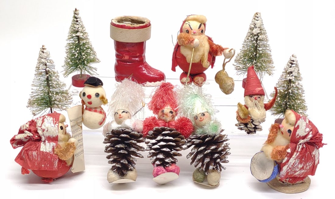 13 Vintage Japan Christmas Pipe Cleaner Figures (1 of 8)