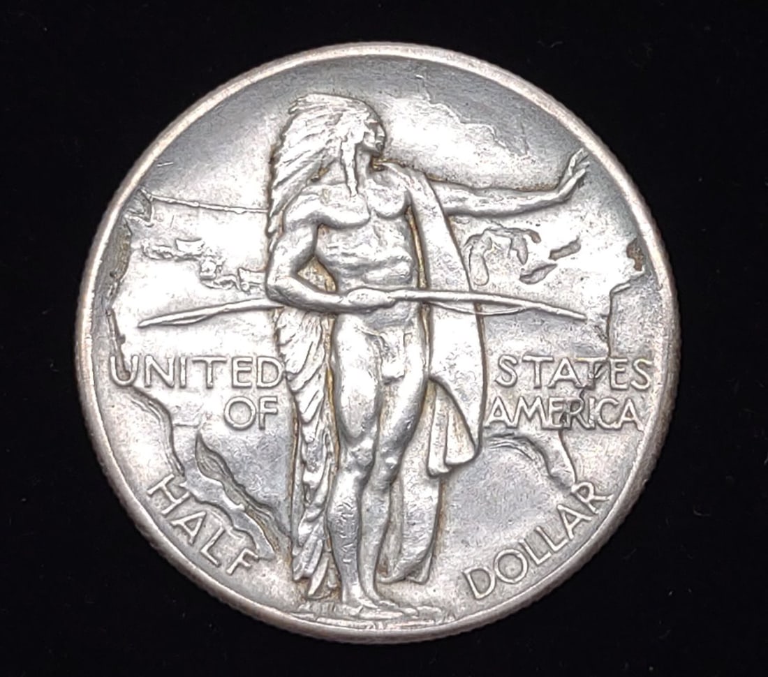 1926 Oregon Trail Memorial Silver Half Dollar Coin: 1926 Oregon Trail Memorial US 90% silver commemorative half dollar coin. FV: $0.50. Obverse Designer: Laura Gardin FraserReverse Designer: James Earle Fraser SHIPPING OPTIONS AVAILABLE: UPS 'Pack & Sh