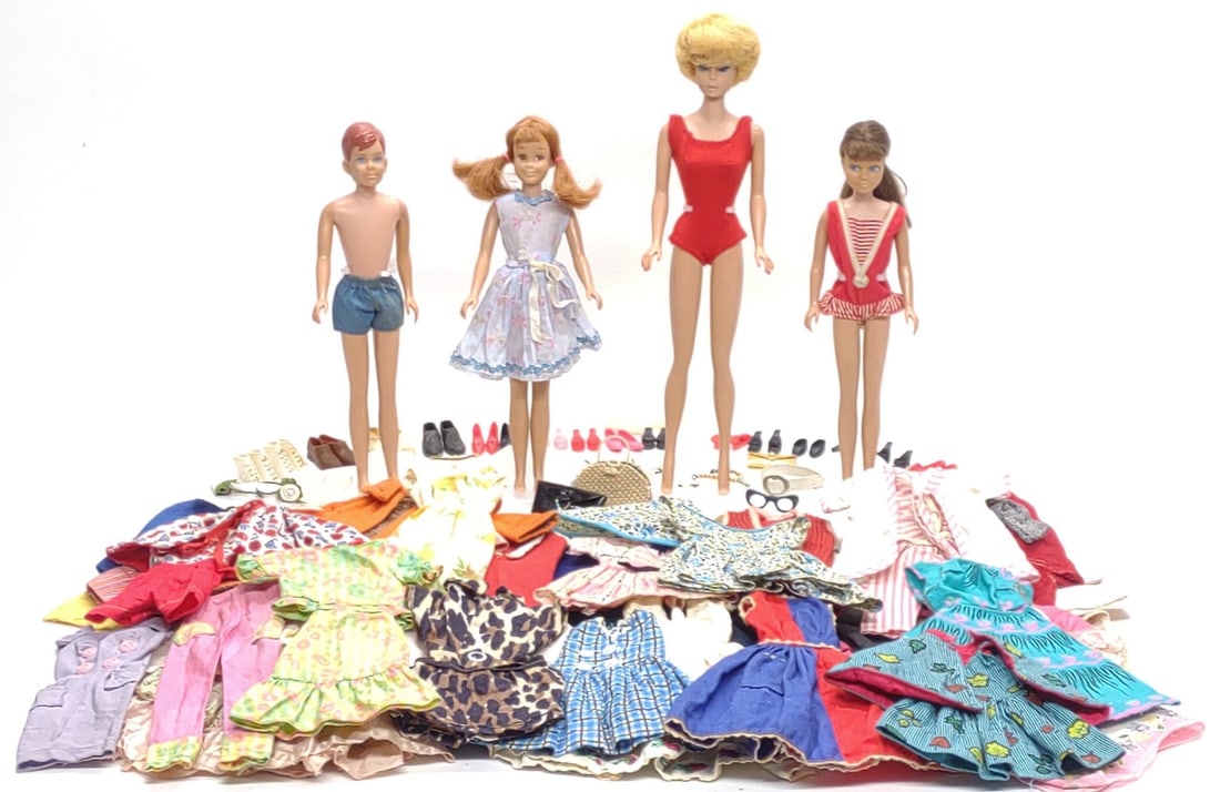 1964 Bubble Cut Barbie & Friends, Outfits & More (1 of 20)