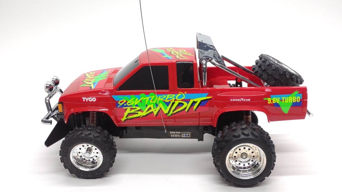 Tyco R/C 9.6V Turbo Bandit Toy Truck & Box (Works) - 4