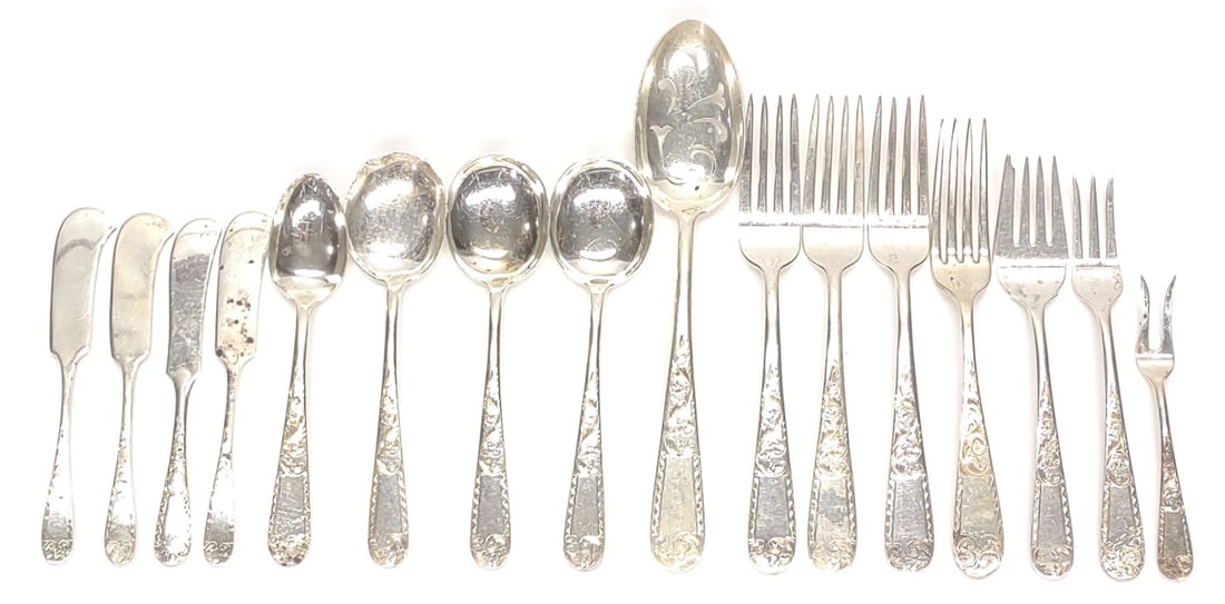 16 pc Sterling Silver S. Kirk & Son Mayflower Set: Total weight: 19.85 troy ounces / 617 grams. 16 piece sterling silver flatware service set by S. Kirk & Son. Mayflower pattern. Backside of each is marked "S. Kirk & Son Sterling". No monograms. Has b