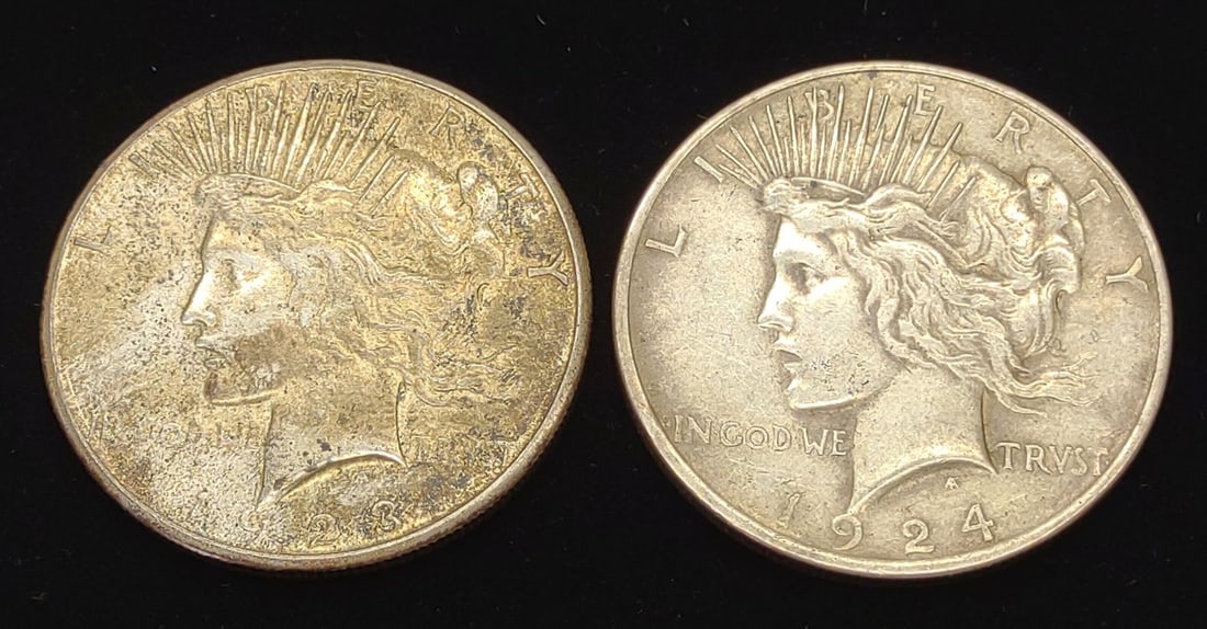 (2) Peace Dollar US Coins (1924 & 1928 S) (1 of 6)