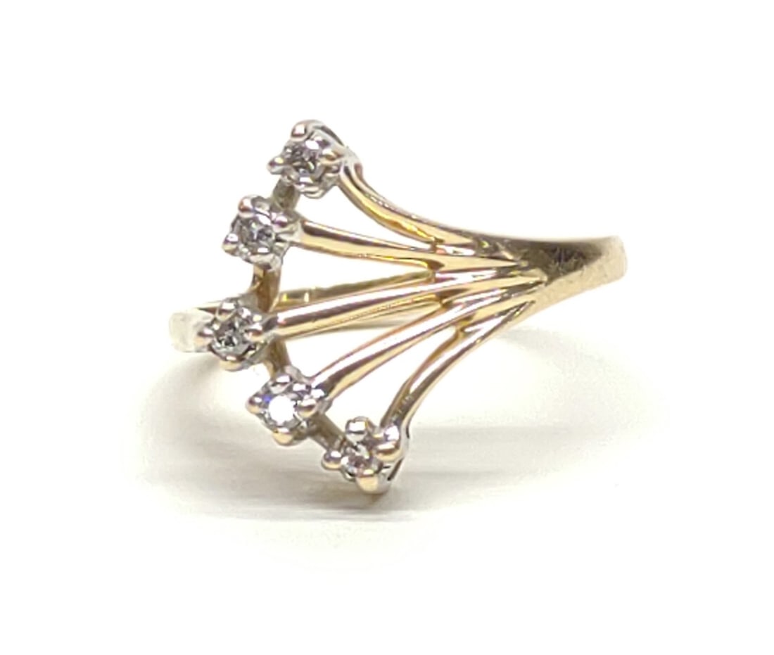 14K Gold & Diamond Fan Cocktail Ring (sz 6.25): 14 karat yellow gold and diamond fan shaped cocktail ring. Features 5 round cut diamonds (0.15 cttw). Inner band is marked "14K" with makers mark. Has been tested for gold purity and diamonds. Ring si