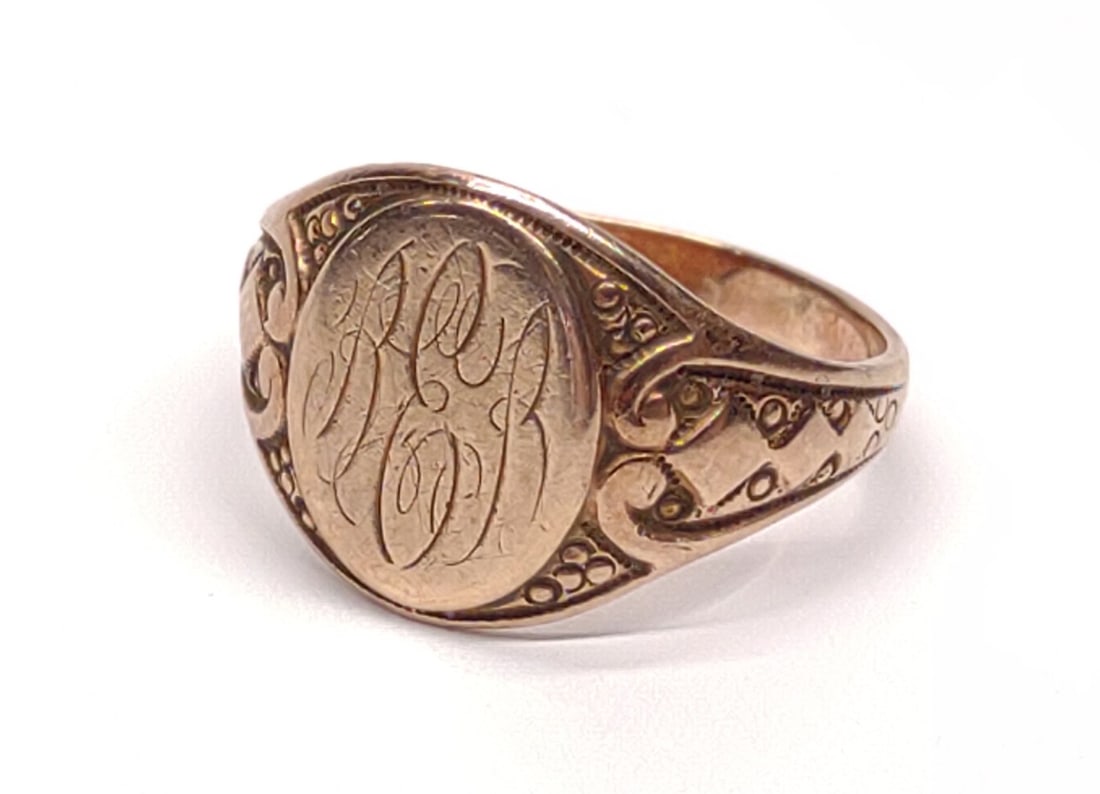 Vintage 10K Gold Signet Ring (sz 7.5) (1 of 7)