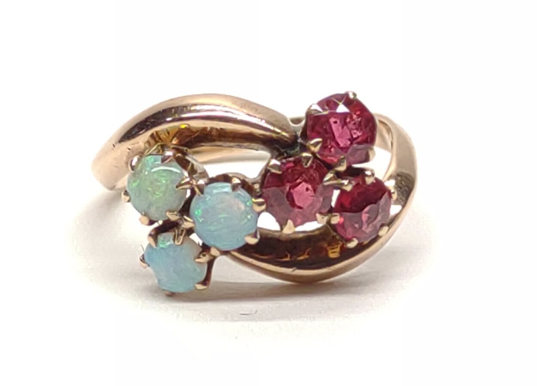 Antique 10K Gold Opal & Garnet Ring (sz 2.5): An antique, 10 karat yellow gold, amethyst and garnet bypass style cluster ring. Features 3 round garnets and 3 round opals (1 chipped). Inner band is marked "WR". Has been tested for gold purity and