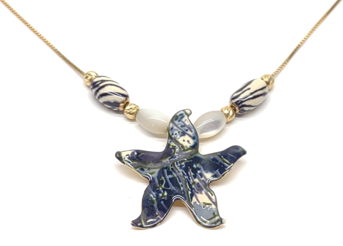 14K Gold & Enamel Starfish Necklace (17" long): 14 karat yellow gold and enamel starfish beaded necklace pendant and box chain. Chain measures 17" long. Chain clasp is marked "14kt Italy" with "B" makers mark in double border circle. Both pendant a