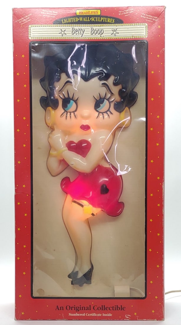 1992 Betty Boop Lighted Blow Mold Wall Sculpture: Vintage, 1992, Headlites Betty Boop blow mold lighted wall sculpture with original box. Light is tested and working. Box measures approx. 28 x 13 1/2 x 5 1/2 in. SHIPPING OPTIONS AVAILABLE: UPS 'Pack