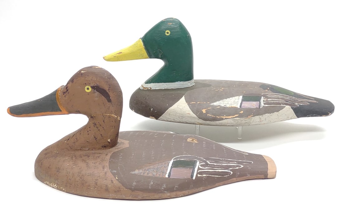 Pair of Wing-Duck Mallard Hen & Drake Duck Decoys (1 of 12)