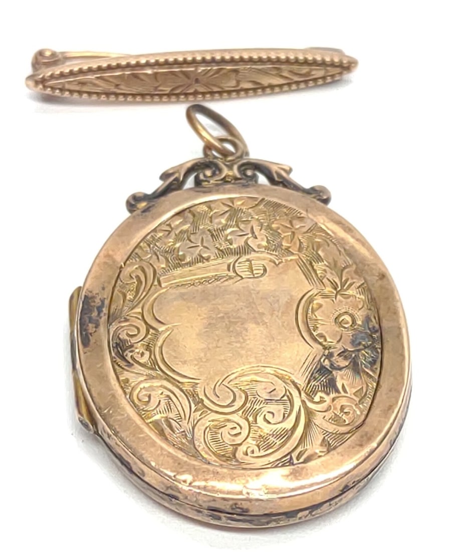 Victorian 10K & 9K Gold Locket & Bar Pin: Two antique, victorian era, yellow gold jewelry pieces. Includes 9 carat gold locket pendant (marked "9ct Front & Back") and 10 karat C clasp bar pin (marked "10K"). One oval center panel of locket pe