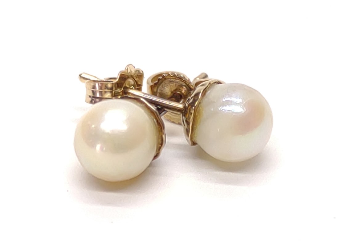 14K Gold 6mm Cultured Pearl Stud Earrings (1 of 6)
