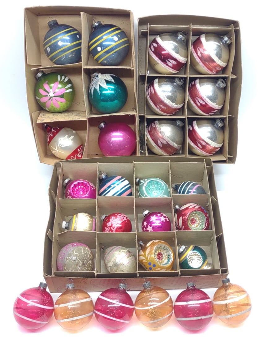 30 Vintage Glass Christmas Ornaments w/ 3 Boxes: 30 Vintage glass Christmas tree ornaments with 3 boxes. Includes Shiny Brite tinsel ornaments, indent, striped, mercury glass, and mica decorated ornaments. Largest box measures approx. 12 1/2 x 9 1/2