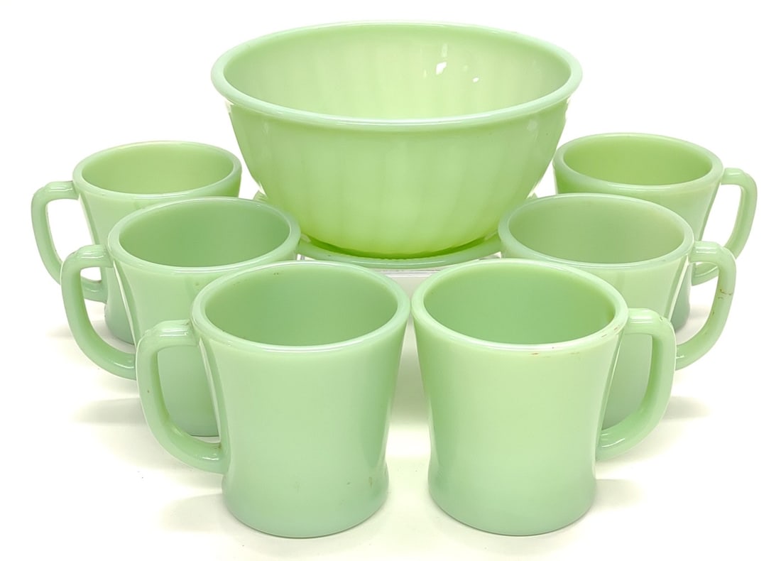 8 pc Vintage Fire King Jadeite Cup & Bowl Set (1 of 10)