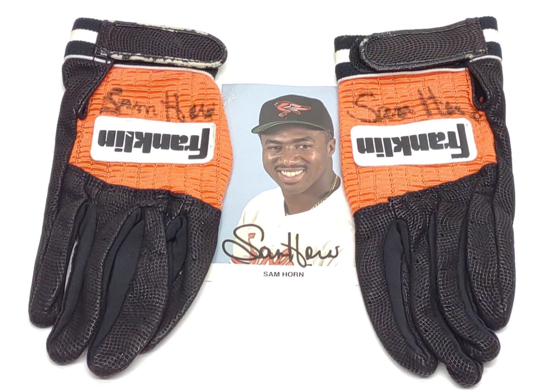 Sam Horn Autographed Gloves & Orioles Post Card: Vintage Sam Horn signed / autographed orioles post card with pair of Sam Horn autographed Franklin baseball batting gloves. Post card measures approx. 5 1/4 x 3 1/2 in. SHIPPING OPTIONS AVAILABLE: