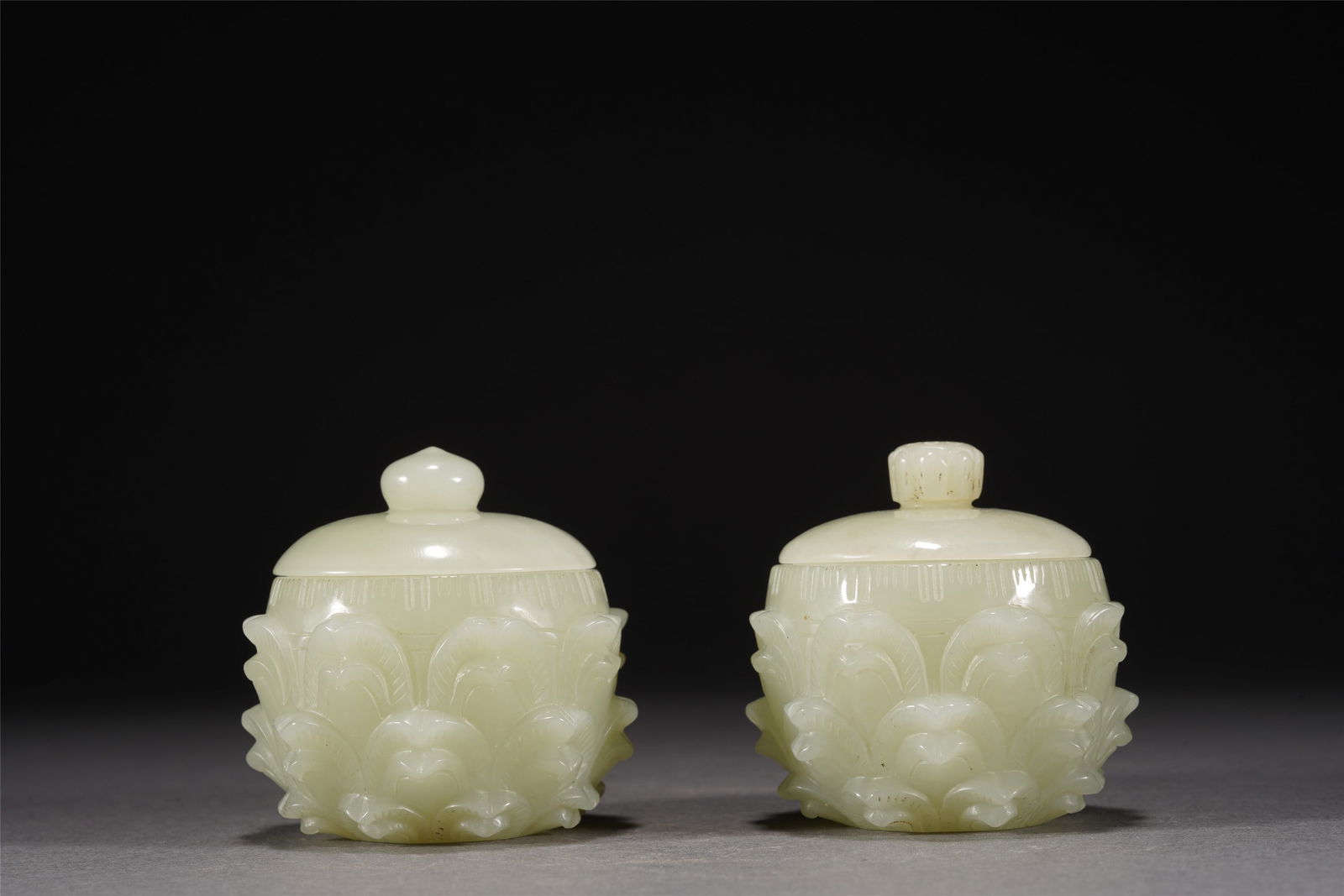 PAIR CHINESE FINE CARVED WHITE JADE RITUAL RELICS JARS (1 of 9)