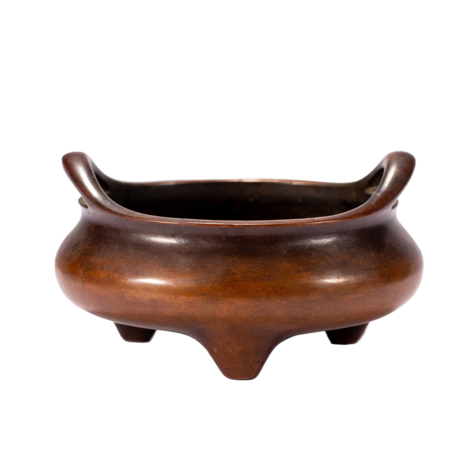 A BRONZE TRIPOD CENSER: A BRONZE TRIPOD CENSER The recessed neck, twin upright pierced handles and cabriole legs all with surface patina. DIMENSIONS: L. 13.5 cm. W. 13.5 cm. H. 7.5 cm. Weight 1300 grams. HAVE A SIMILAR ITEM 