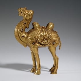 A HARDSTONES INLAID SILVER-GILT CAMEL