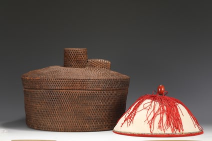 A CHINESE MANCHU OFFICER HAT