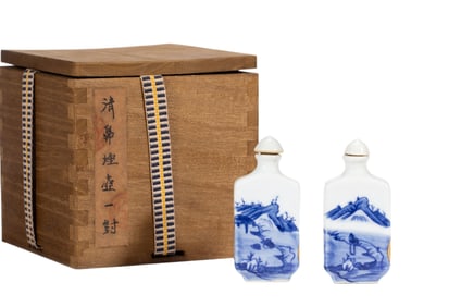 PAIR BLUE AND WHITE LANDSCAPE SNUFF BOTTLES