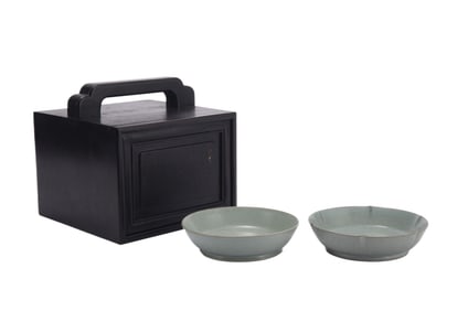 PAIR RU-WARE PORCELAIN DISHES