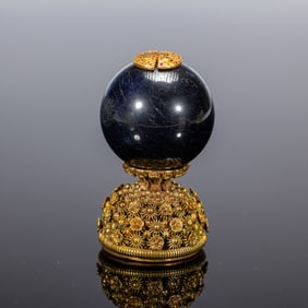 A SAPPHIRE LIKE HAT FINIAL
