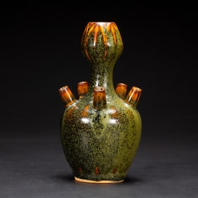 A TEA-DUST GLAZE VASE