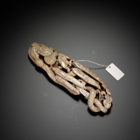A JADE CARVING OF CHILONG GROUP