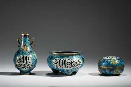 A SET OF THREE CLOISONNE ENAMEL INCENSE TOOLS