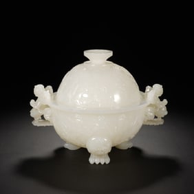 A FINE CARVED WHITE JADE INCENSE BURNER WITH COVER