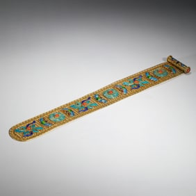 A VERY FINE HARDSTONES INLAID SILVER-GILT HAIR PIN