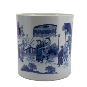 A CHINESE BLUE AND WHITE FIGURAL STORY BRUSHPOT