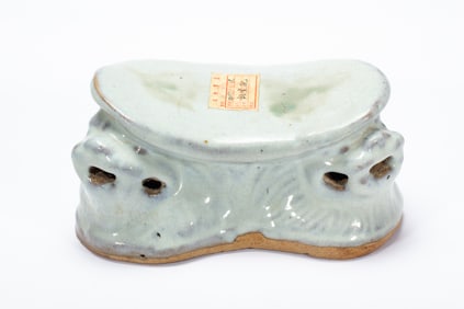A JUN-WARE MEDICAL PILLOW